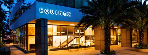 Equinox glendale - Equinox isn't just a fitness club, it's a temple of well-being. Discover an unparalleled member experience where innovative programming, rejuvenating amenities and renowned instruction come together to create extraordinary results.
